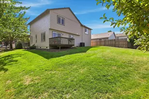 13811 SE Gannon Dr, Clackamas, OR 97015 - Photo 3