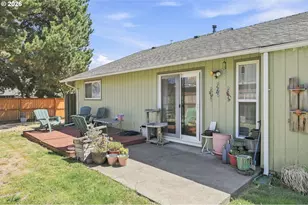 1655 Alexandra Ave, Woodburn, OR 97071 - Photo 25