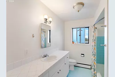 3911 NE Killingsworth St #7, Portland, OR 97211 - Photo 11