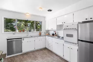 3911 NE Killingsworth St, Portland, OR 97211 - Photo 5