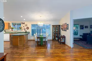 570 Shorepines Pl, Coos Bay, OR 97420 - Photo 3