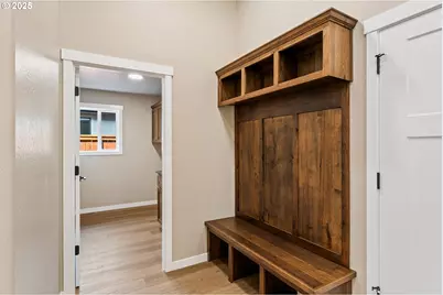 1025 River Mist Ln, Grants Pass, OR 97527 - Photo 11