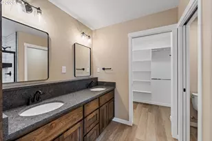 1025 River Mist Ln, Grants Pass, OR 97527 - Photo 13