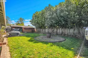 1334 NE 22nd St, Gresham, OR 97030 - Photo 25