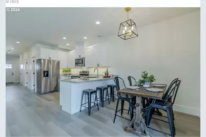 741 Periander Way, Harrisburg, OR 97446 - Photo 9