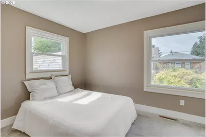 7015 N Burrage Ave, Portland, OR 97217 - Photo 9