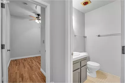 1215 NW 21st Ave, Portland, OR 97209 - Photo 5