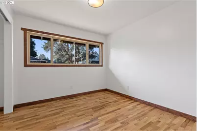 9138 N Endicott Ave, Portland, OR 97217 - Photo 17