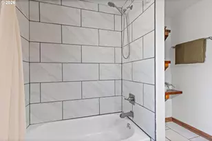 9138 N Endicott Ave, Portland, OR 97217 - Photo 21