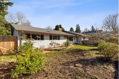 9138 N Endicott Ave, Portland, OR 97217 - Photo 3