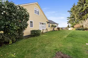 999 Ridge Dr, Astoria, OR 97103 - Photo 41