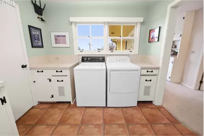 999 Ridge Dr, Astoria, OR 97103 - Photo 33