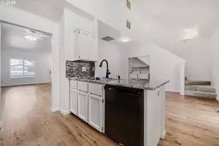 6935 SW Marlin Ct, Beaverton, OR 97007 - Photo 13