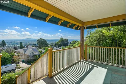 4219 SW Condor Ave, Portland, OR 97239 - Photo 5