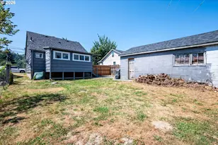 1514 N 1st Ave, Kelso, WA 98626 - Photo 21