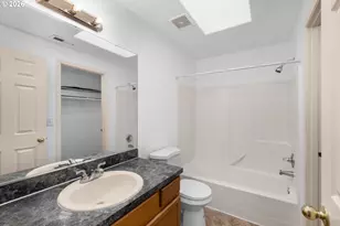 8704 SE Rhone St, Portland, OR 97266 - Photo 15