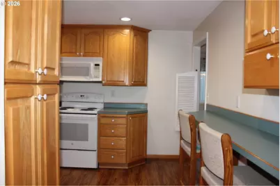 911 Cummings Ln, Keizer, OR 97303 - Photo 13