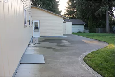 911 Cummings Ln, Keizer, OR 97303 - Photo 31