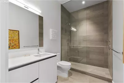 1150 NW Quimby St #1912, Portland, OR 97209 - Photo 39