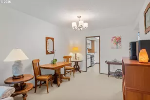 9420 SW Brentwood Pl, Tigard, OR 97224 - Photo 11