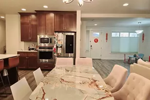 12740 SE Gateway Dr, Happy Valley, OR 97086 - Photo 7