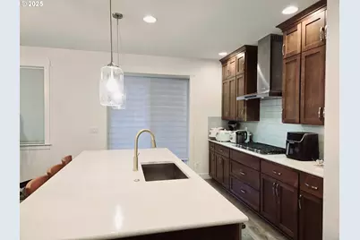 12740 SE Gateway Dr, Happy Valley, OR 97086 - Photo 9