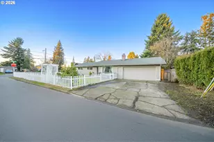 821 Johnson St, Woodburn, OR 97071 - Photo 3