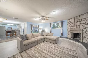 821 Johnson St, Woodburn, OR 97071 - Photo 19