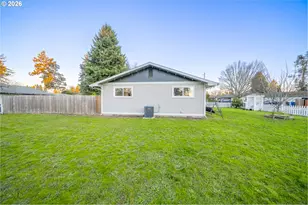 821 Johnson St, Woodburn, OR 97071 - Photo 33