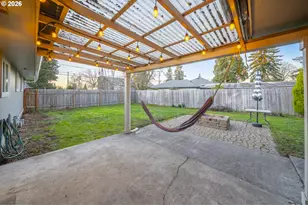 821 Johnson St, Woodburn, OR 97071 - Photo 27