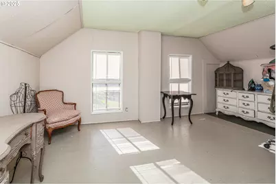 21497 Highway 99E, Aurora, OR 97002 - Photo 15