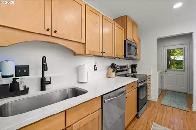 64785 E Sandy River Ln, Rhododendron, OR 97049 - Photo 19