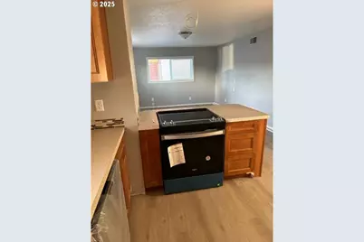 5103 NE 42nd Ave, Portland, OR 97218 - Photo 7