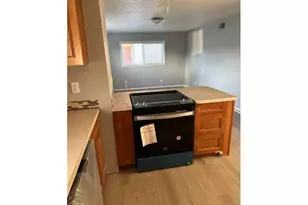 5103 NE 42nd Ave, Portland, OR 97218 - Photo 7