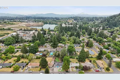 2236 SE 185th Ave, Portland, OR 97233 - Photo 33