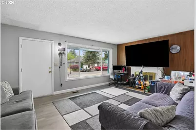 2236 SE 185th Ave, Portland, OR 97233 - Photo 5