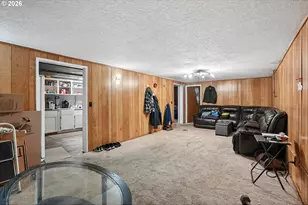 2236 SE 185th Ave, Portland, OR 97233 - Photo 23