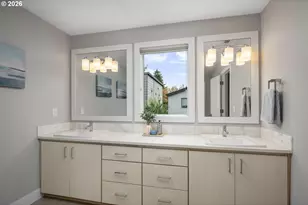10415 SW 46th Pl, Portland, OR 97219 - Photo 15