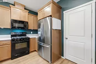 1379 19th Pl, Forest Grove, OR 97116 - Photo 13