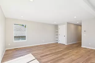 1390 N Wahanna Rd, Seaside, OR 97138 - Photo 15