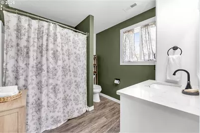 1401 Pauli Dr, Kelso, WA 98626 - Photo 21