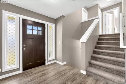 1401 Pauli Dr, Kelso, WA 98626 - Photo 3