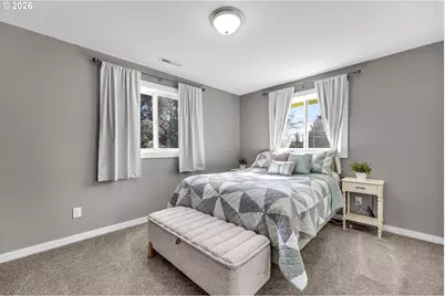 1401 Pauli Dr, Kelso, WA 98626 - Photo 17