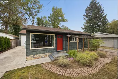 7568 N Gilbert Ave, Portland, OR 97203 - Photo 1
