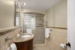 7427 SW Ruger Ln, Portland, OR 97223 - Photo 19