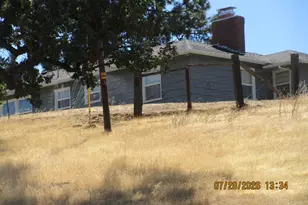 8017 Old Hwy 99, Roseburg, OR 97470 - Photo 15