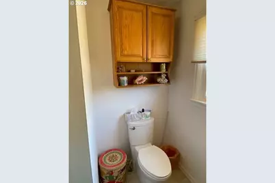8017 Old Highway 99, Roseburg, OR 97470 - Photo 7