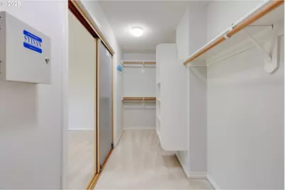 12517 NW Welsh Dr, Portland, OR 97229 - Photo 25