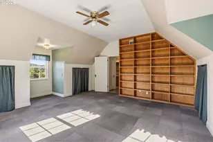 512 W D St, Springfield, OR 97477 - Photo 33