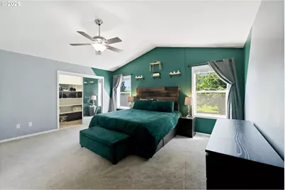 554 SW 12th Cir, Troutdale, OR 97060 - Photo 17